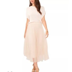 Vince Camuto Elegant Beige Tulle Skirt